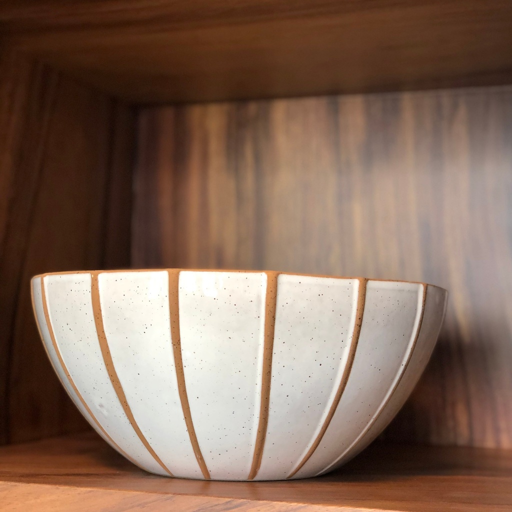 Bowl blanco con rayas