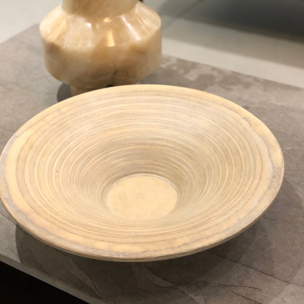 Plato de madera grande