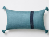 Cojín Riñonera Borlas Azul