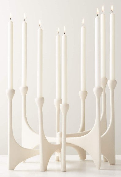 Candelabro de Múltiples Formas Cónicas
