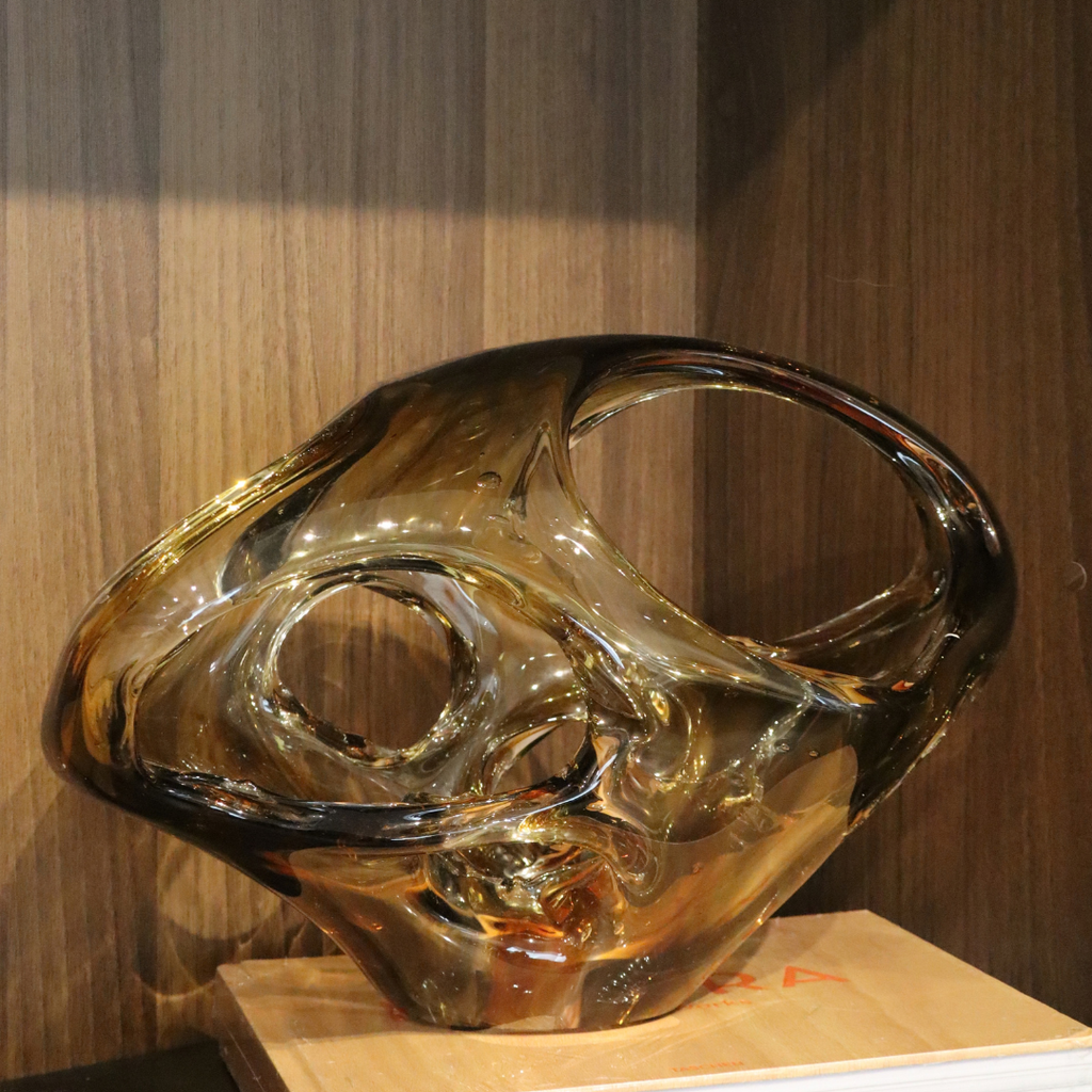 Escultura Ámbar Fluida 
