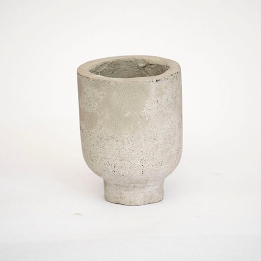 [M0016] Maceta cemento copa pequeña