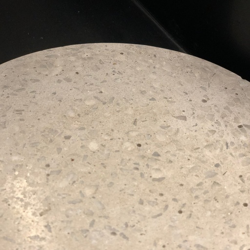 [US0042] Plato de concreto gris