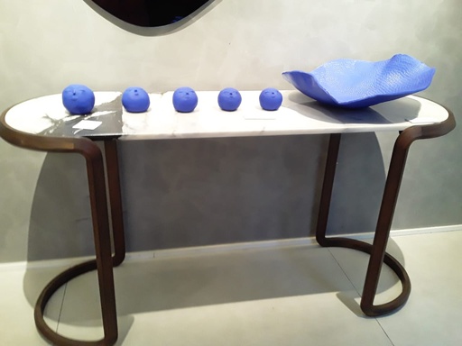 [MC0004] Consola Margo