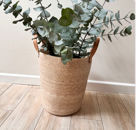 Canasto cotidiano grande con azas de cuero